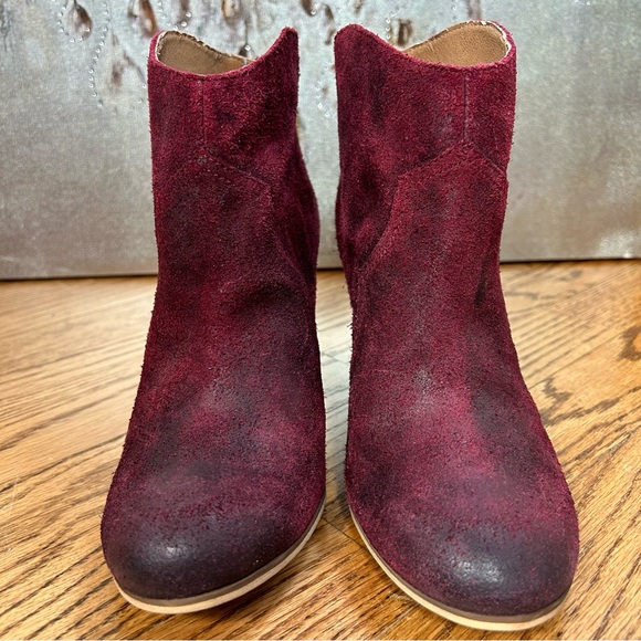 BP. | Trott Distressed Burgundy Suede Booties Size 8.5 - Picture 5 of 13